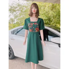 Đầm Họa Tiết Sang Trọng Đi Làm Đi Tiệc siêu đẹp Giá 299k Hàng có sẵn giao ngay 3XL Màu đỏ đô + màu xanh 3XL