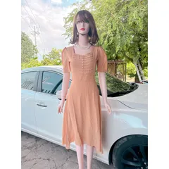 ĐẦM XẾP LY NÚT NGỌC  Hàng có sẵn giao ngay  Giá 290k Đủ size tới 70kg Màu nâu tây Chất liệu chifffon đúp lót 2 lớp