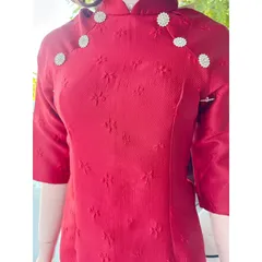 🍊ẢNH THẬT🍊ÁO DÀI GẤM ĐỎ KẾT KHUY HOA 🍒CÓ SẴN🍒 Hàng có sẵn giao ngay M Giá 390k/ cả set Gồm áo dài gấm hoa nổi + quần