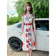 Đầm họa tiết sang trọng Hàng có sẵn giao ngay  Giá 290k Vừa dây kéo vừa bo chun co giãn dễ mặc  Dưới 70kg mặc đẹp