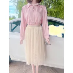 Set  áo sơ mi + chân  váy ren be ( Ảnh mẫu và ảnh trải sàn do shop tự chụp ) Giá 399k/ cả set Hang Quảng Châu
