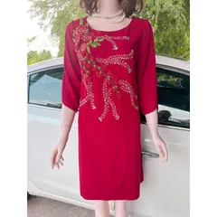 Đầm đính kết thêu hoa nổi Màu xanh đen + đỏ đô Giá 290k Hàng có sẵn giao ngay chuyên hàng thiết kế