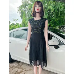HÀNG THIẾT KẾ - ĐẦM XÒE REN ÁNH KIM PHỐI VÁY VOAN CAO CẤP  CÓ màu đen MXL và đỏ L Form to Hàng có sẵn giao ngay Giá 299k