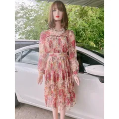 Đầm hoa dập ly Giá 299k Hang co sẵn giao ngay 2M, dây kéo sau lưng Chất liệu tơ dập ly