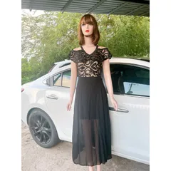 Đầm trễ vi dáng dài