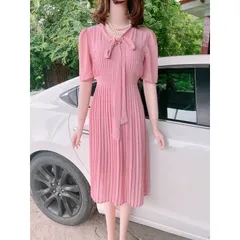 🍭 Đầm dáng dài xếp ly siêu đẹp New 100%, Freesize dưới 70kg mặc đẹp Giá 290k Hàng có sẵn giao ngay Chất liệu voan