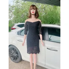 Đầm ren nữ body trễ vai tay lỡ đen duyên dáng đính ngọc cao câp Giá 280k Size SM Hàng có sẵn giao ngay Phía trên vai