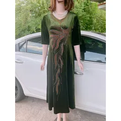 Đầm nhung siêu đẹp Giá 390k Hàng có sẵn giao ngay Hình chụp thật 100% Màu đen,  xanh đen , rêu , lý