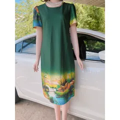 Đầm suông trung niên hình phong cảnh chất liệu vải lụa thượng uyển mềm mịn mát sang chảnh ,che khuyết điểm bụng