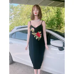 Váy nhung thêu hoa hồng sang trọng [NHUNG THE] Váy nhung the 2 dây cao cấp Giá 390k, người ta đang bán gần 7xx