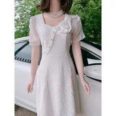 Váy xoè cổ nơ siêu xinh đính ngọc , chất tơ mềm mát nhẹ nhàng Giá 290k Hàng có sẵn giao ngay Chất liệu gấm xốp nổi