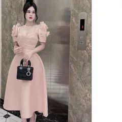 Đầm Newwww!!! Đầm tafta xếp ly ngực tay đính hoa lông vũ đẹp xuất sắc Giá 390k Dáng dài cao cấp Hàng có sẵn giao ngay L