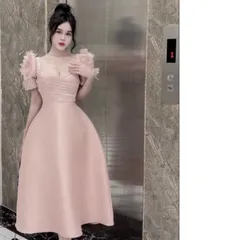 Đầm Newwww!!! Đầm tafta xếp ly ngực tay đính hoa lông vũ đẹp xuất sắc Giá 390k Dáng dài cao cấp Hàng có sẵn giao ngay L