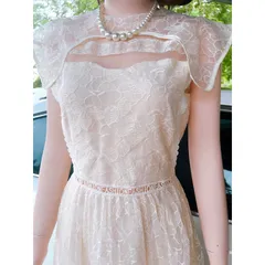 Váy Ren dự tiệc váy dập ly xòe Kem dáng dài Hàng người ta bán hơn 1 triệu, e bán chỉ 550k Hàng có sẵn giao ngay M