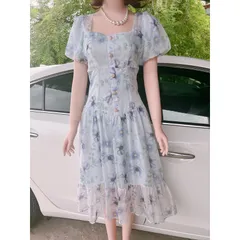VÁY VOAN XÒE HOA XANH CỔ VUÔNG Hang DVC chính chủ Giá 330k Hàng có sẵn giao ngay L Chất liệu voan tơ 2 lớp nhẹ như mây