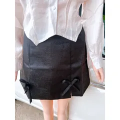 Set áo sơ mi + chân váy tapta cao cấp Giá 350k/ cả set  Gồm áo sơ mi + chân váy tapta Hàng có sẵn giao ngay SM