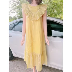 Đầm  họa tiết hoa trẻ trung - Đầm  dáng dài tạo điểm nhấn cho nàng, dây kéo phía sau Giá 290k Hàng có sẵn giao ngay