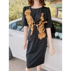 Đầm giả vest đính kết hoa nổi siêu đẹp Giá 390k Hàng có sẵn giao ngay Có màu đen và màu cam Có co giãn