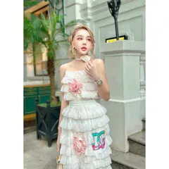 VÁY HOT TREND - Set váy tầng màu trắng Hàng siêu cấp Giá 490k/ cả set Hàng có sẵn giao ngay