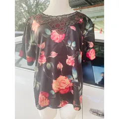 Áo Lụa Nữ Trung Niên Hoạ Tiết Hoa Đính Đá Sang Trọng Free size 50-65kg Size 2XL Giá 190k Hang có sẵn giao ngay