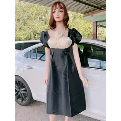 Đầm tapta cổ yếm  Màu đen  Hàng có sẵn giao ngay S Chất liệu tapta xịn Giá 290k Form dài qua gối Có sẵn mút ngực