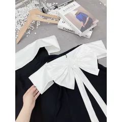Giá 250k Chất cát phối tapta dày dặn xịn lắm lun Y hìh chụp thật💯💯💯 Free sz dưới 58kg mặc đẹp