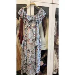 Đầm hoa dây kéo phía sau + bo chun ( có thể mặc trễ vai và lên vai đều được) Giá 290k Hàng có sẵn giao ngay Có nhiều màu