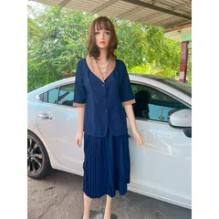 Set đầm thiết kế vest sang chảnh Giá 320k/ cả set Chất liệu tuyết mưa cao cấp Màu xanh navy Chân váy dập ly phía eo