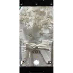 Đầm kem cổ yếm đính hoa 3D  (Chất liệu tafta đứng form co dãn cực nhẹ, có mút ngực, chiều dài 82cm) Giá 290k