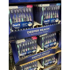 BÀN CHẢI ORAL-B CROSSACTION – COMBO 8 CÂY SIÊU TIẾT KIỆM