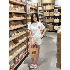 Áo Thun Form Rộng Nam Nữ  In Hình Trái Tim – Áo Couple Cá Tính Unisex Streetwear