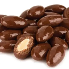 Socola sữa hạnh nhân Kirkland Milk Chocolate Almonds Mỹ, nhân hạt giòn béo, thơm ngon thượng hạng