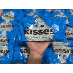 Socola  hershey's kisses 315g cookies 'n' creme màu xanh hàng Mỹ