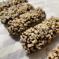Kẹo Socola Almond Roca Hạnh Nhân 793g - 63 viên date 2/2026