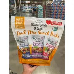 Hạt mix tổng hợp trái cây sấy hữu cơ Nature's Garden Trail Mix Snack Packs 816gram date 9/2023 - hàng Mỹ