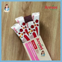 Thanh trái cây sấy dẻo táo & dâu tây New Zealand Annie’s Apple & Strawberry Fruit Flats 8 thanh x 10g