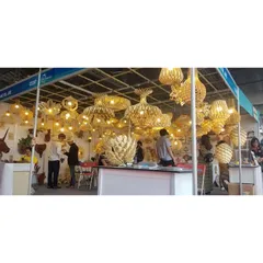 Đèn gỗ quả dáng quả thông