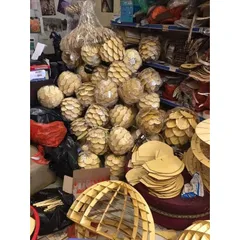 đèn gỗ thả trần kiến trúc hình quả thông- đèn trang trí nội thất cửa hàng