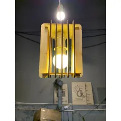 Đèn gỗ que trụ