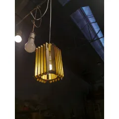 Đèn gỗ que trụ