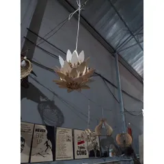 Đèn gỗ trang trí hình quả dứa thả trần