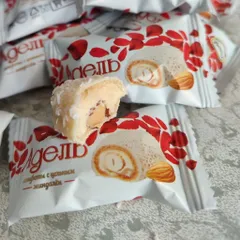 Kẹo Chocolate phủ dừa Nga gói 215g Adelle Akkond  nhập khẩu thơm ngon