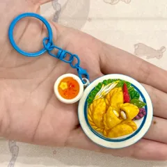 Móc khoá món Bánh gối và Nước chấm