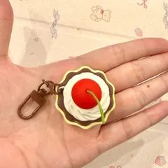 Móc khoá Caramel Pudding với Cherry - Japanese Desserts
