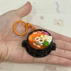 Móc khoá Mì cay đựng trong tô kiểu Hàn Quốc