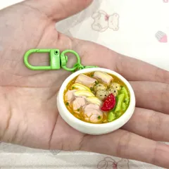 Móc khóa món Bún dọc mùng - Bún bung