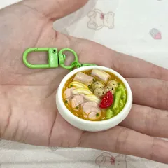 Móc khóa món Bún dọc mùng - Bún bung