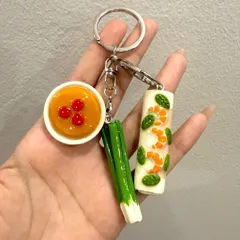 Móc khoá hình Gỏi cuốn - món ăn Việt Nam