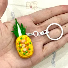 Móc khoá món Cơm chiên quả dứa - món ăn Thái Lan