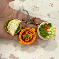 Móc khoá món Cơm cháy kho quẹt và rau củ luộc - món ăn Việt Nam